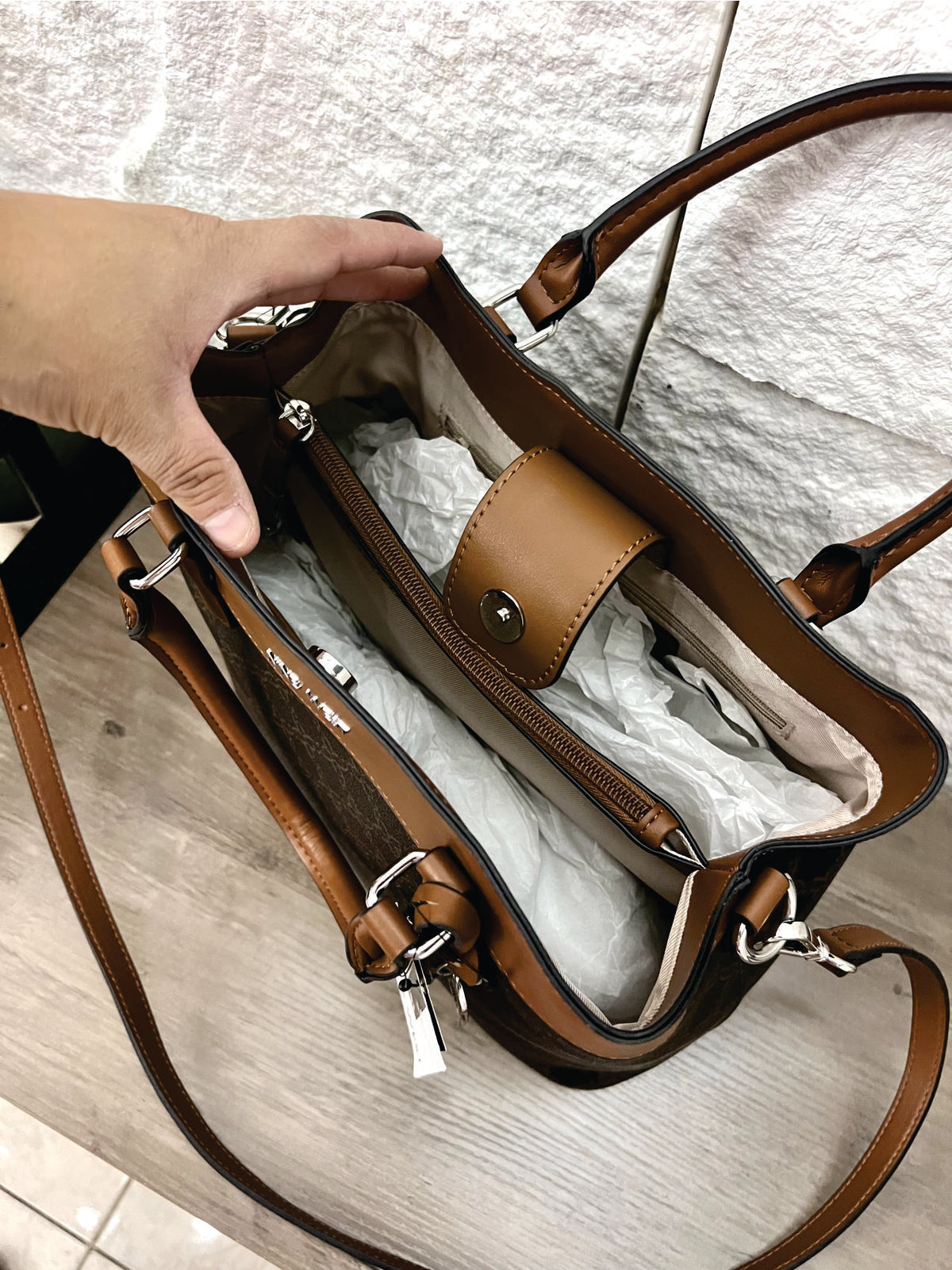Bolso Tote Mediano NINE WEST original